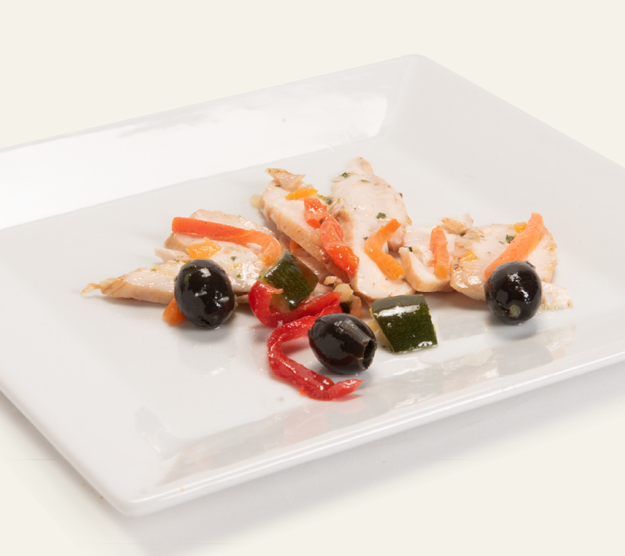 Tagliata di pollo in insalata - immagine 3